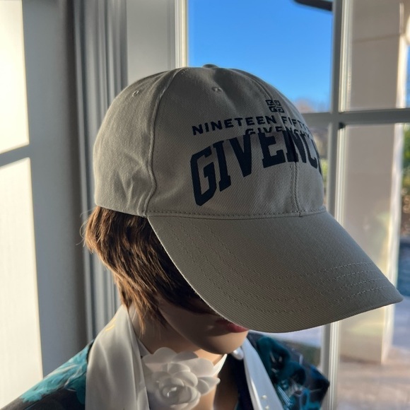 GIVENCHY  Logo Cotton Baseball Cap Grey Beige - Picture 4 of 14